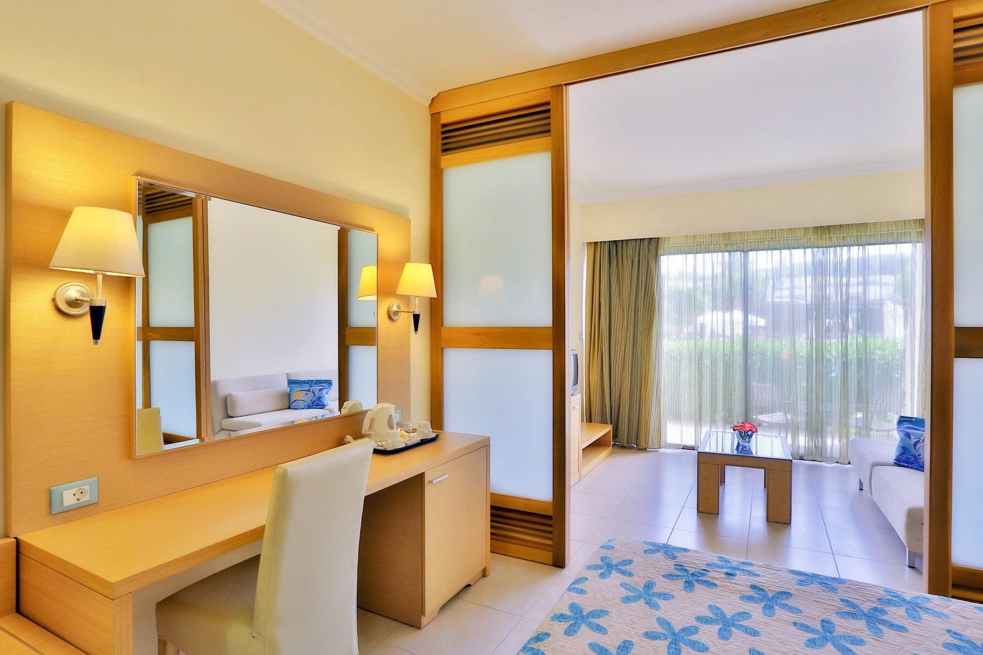 Resort Sol Cosmopolitan Rhodes Ixia (Rhodes)