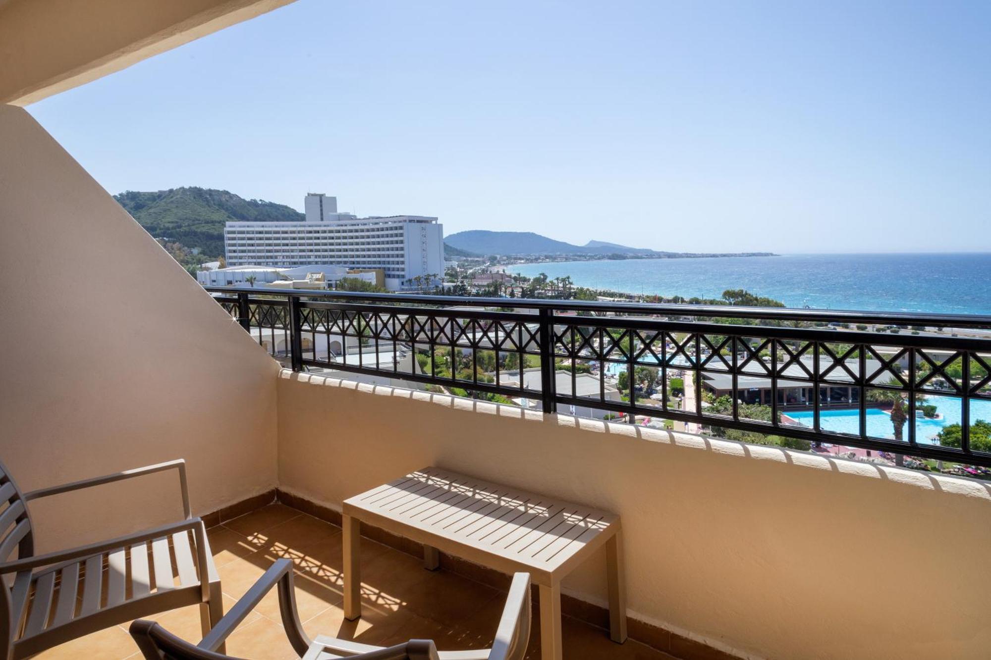 Resort Sol Cosmopolitan Rhodes 4*